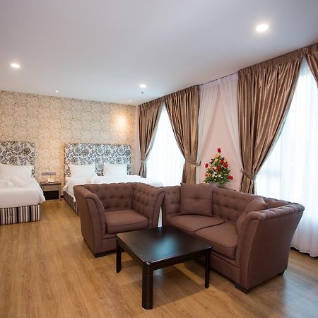 7 Heaven Boutique Hotel Пасир Гуданг Екстериор снимка
