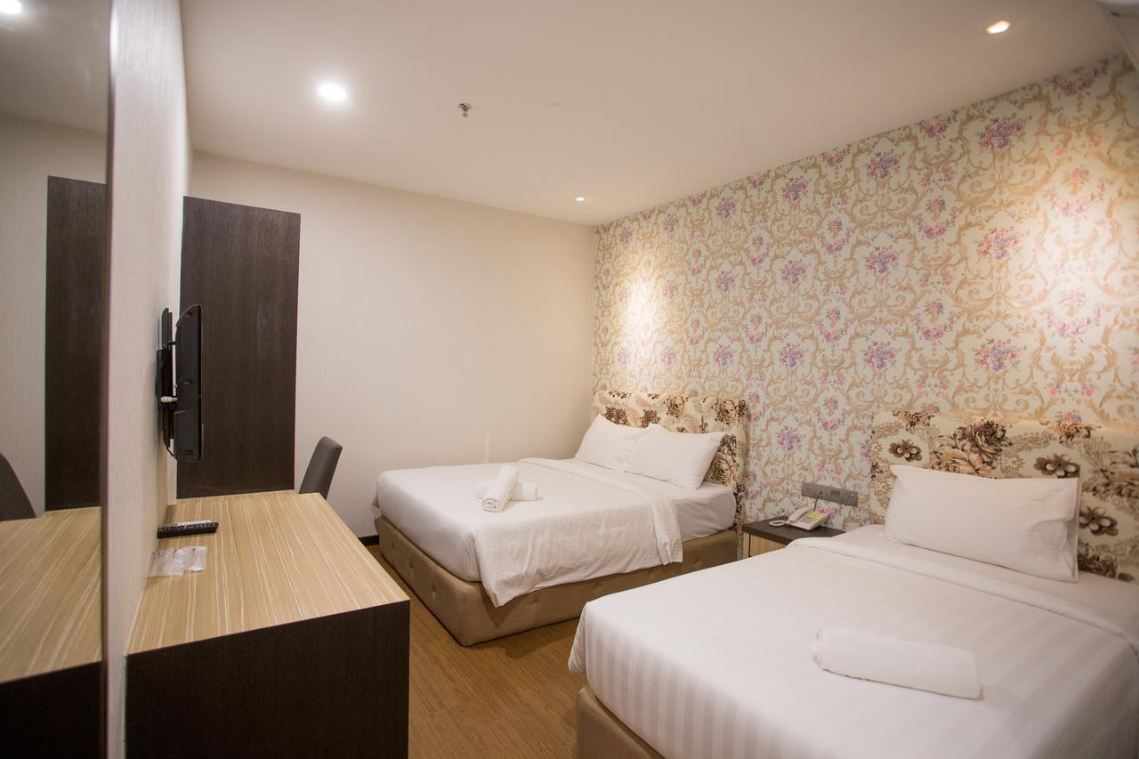 7 Heaven Boutique Hotel Пасир Гуданг Екстериор снимка
